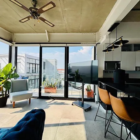 Adstays Penthouse Shift Cayala Apt 807B